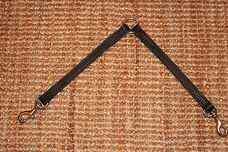 Walk both your dogs with this hand made stitched leather coupler leash