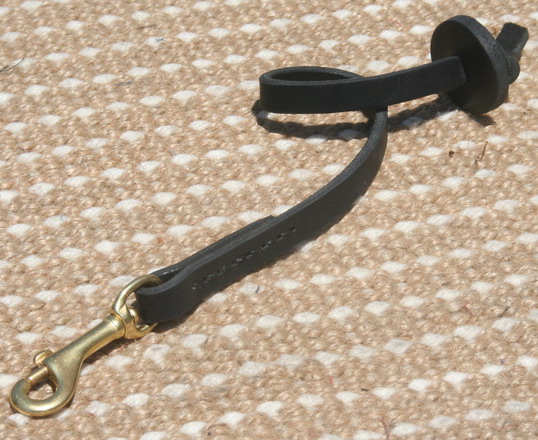 Short professional leather leash