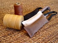 Dog bite tag ( dog bite tug ) made of leather
