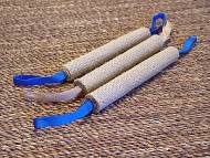 Dog play role made of roled jute with 2 handles