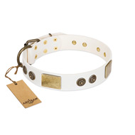 "Sweet Melody" FDT Artisan White Leather Dog Collar with Plates and Ornamented Studs "Sweet Melody" FDT Artisan White Leather Dog Collar with Plates and Ornamented Studs
