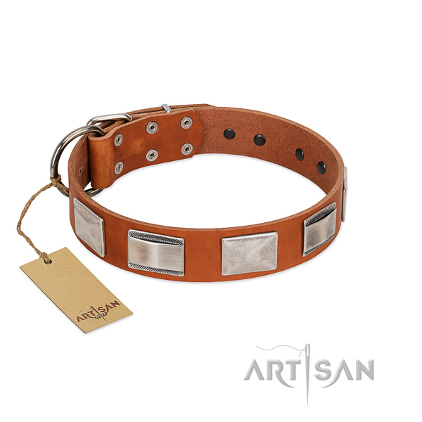 Comfortable to wear and usage leather dog collar won't cut into skin