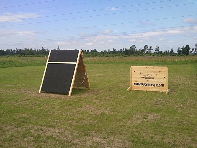 New High Quality Schutzhund wood jump 1 meter TE2000 [TE2001073 New