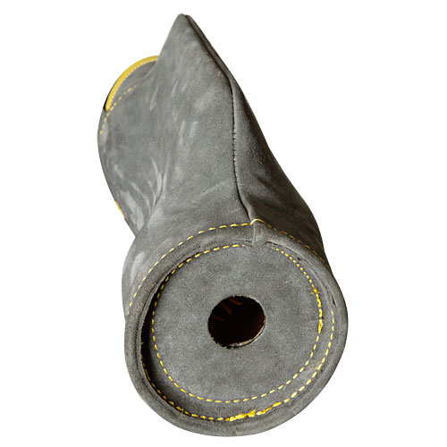 schutzhund bite sleeve with curved bite area for teaching dog to bite in the middle