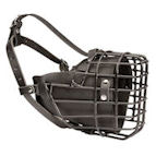Black Rubber Coated Winter Dog Muzzle with Felt Padding Black Rubber Coated Winter Dog Muzzle with Felt Padding